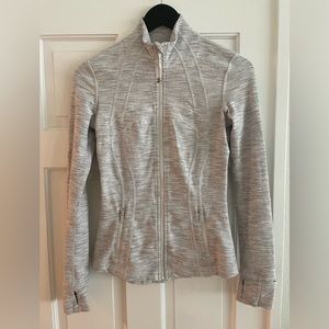 Lululemon define jacket size 4